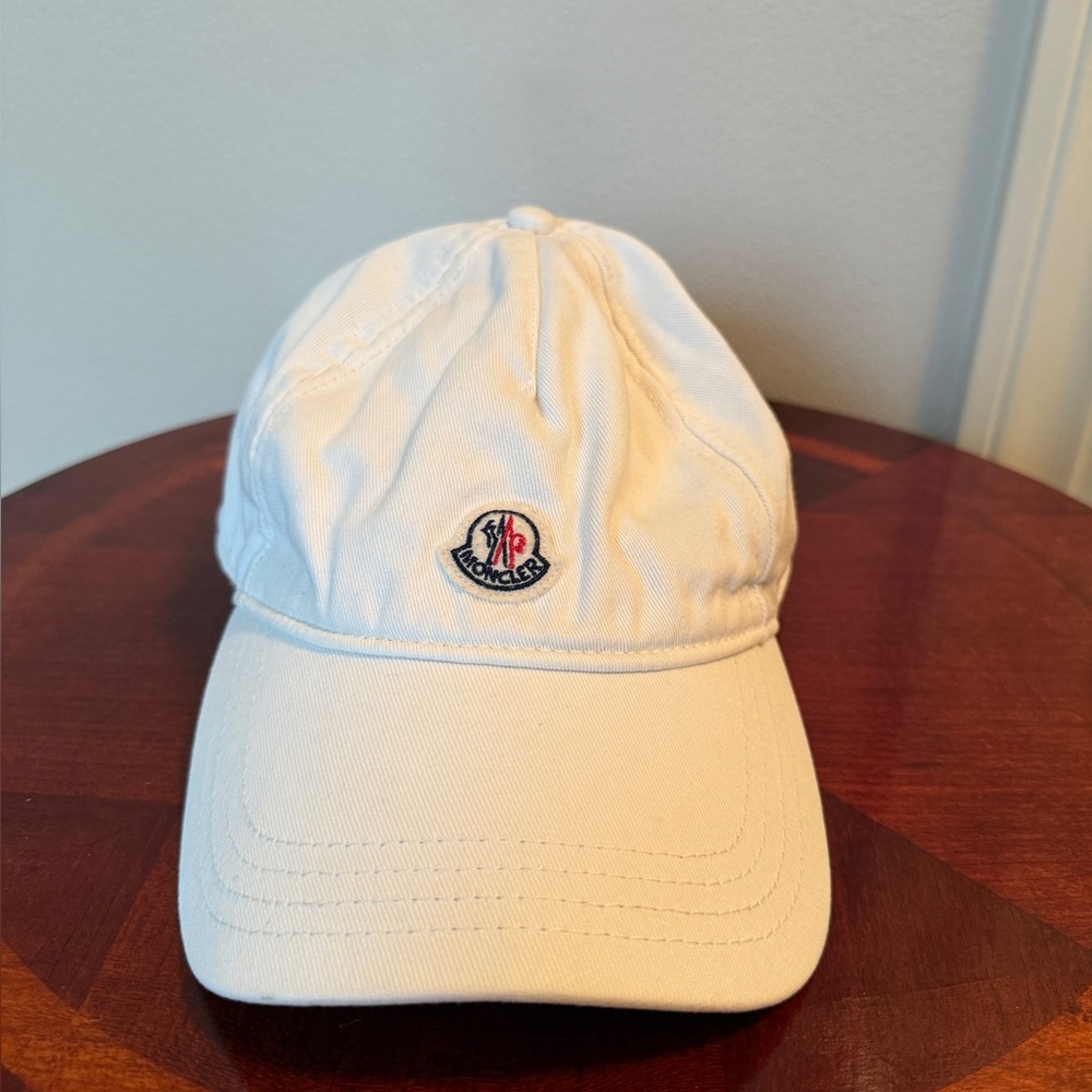 Moncler white baseball cap.